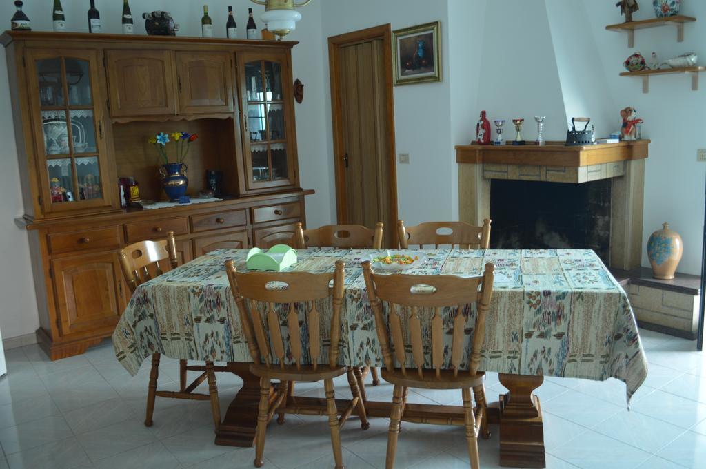 B&B Le Rose Виньякастризи Экстерьер фото